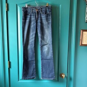 EARNEST SEWN WOMANS JEANS SIZE 27